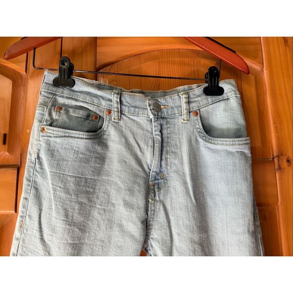Levi’s 502™ Regular Taper Jeans in light wash denim – Size W28 L28. 16Reg - Picture 4 of 12